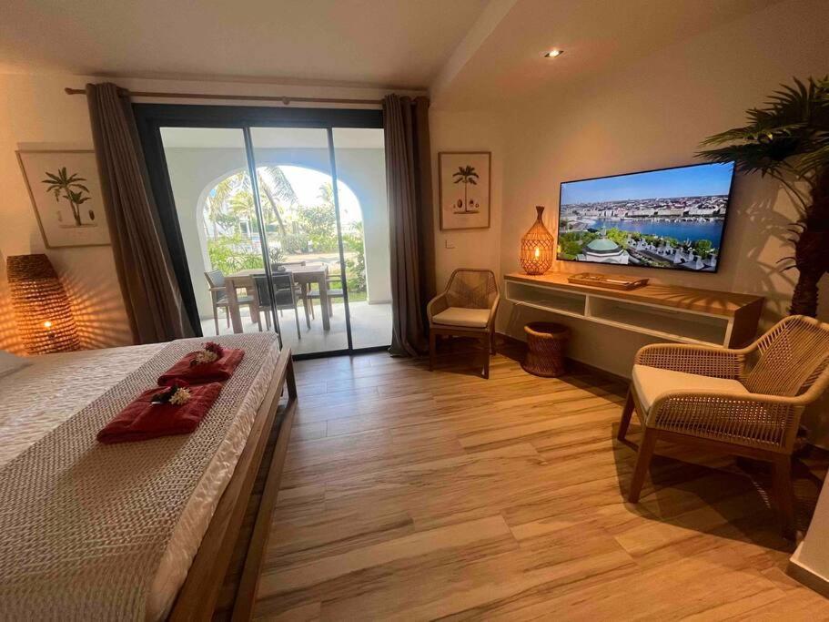Orient Bay Studio -Alamanda Front De Mer Bagian luar foto